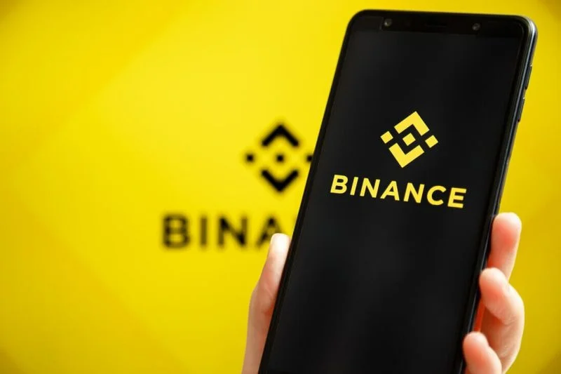 Binance: Trump's Pardon and What the Hell is Going On?